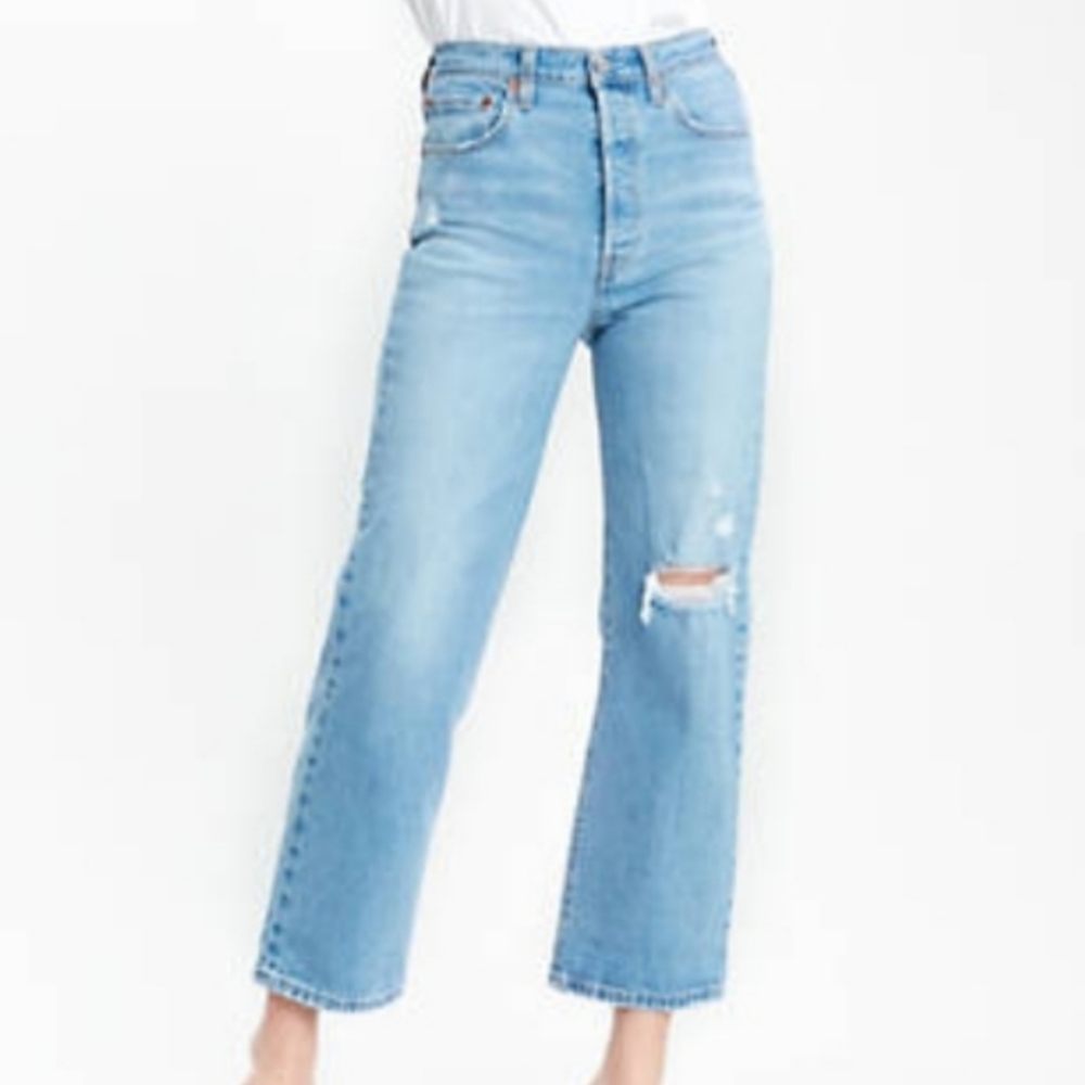 New LEVI'S Ribcage Straight Ankle